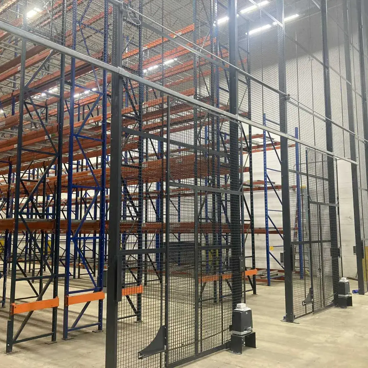 WireCrafters Large Aerosol Storage Cages